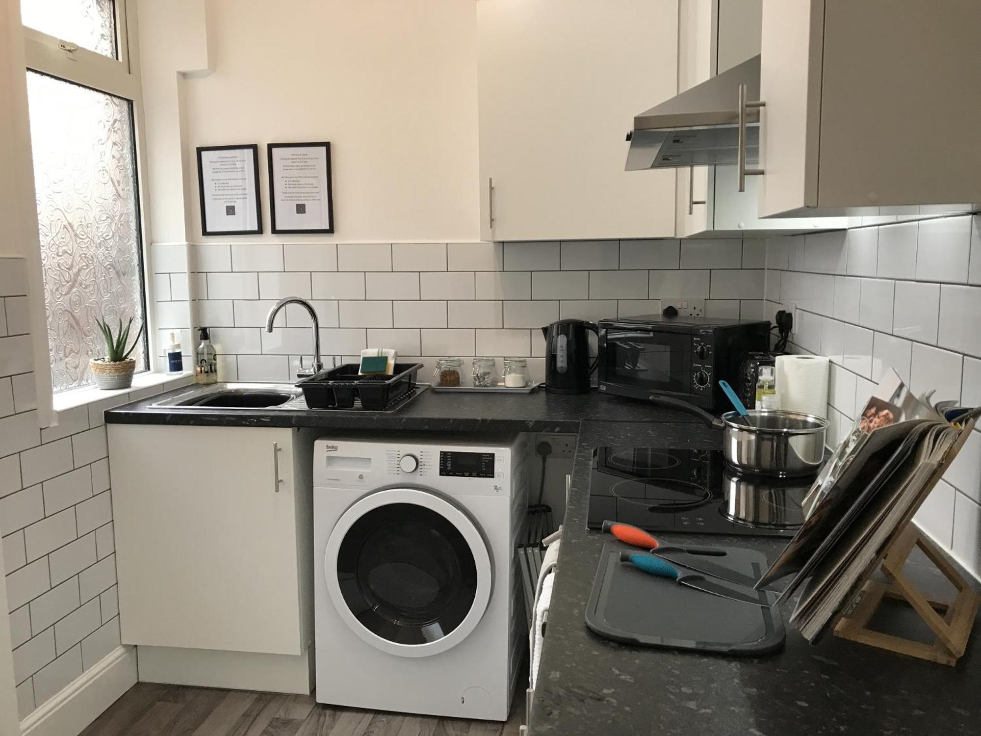 Bright Spacious 3-Bed With Office & Patio, Preston Preston  Bagian luar foto