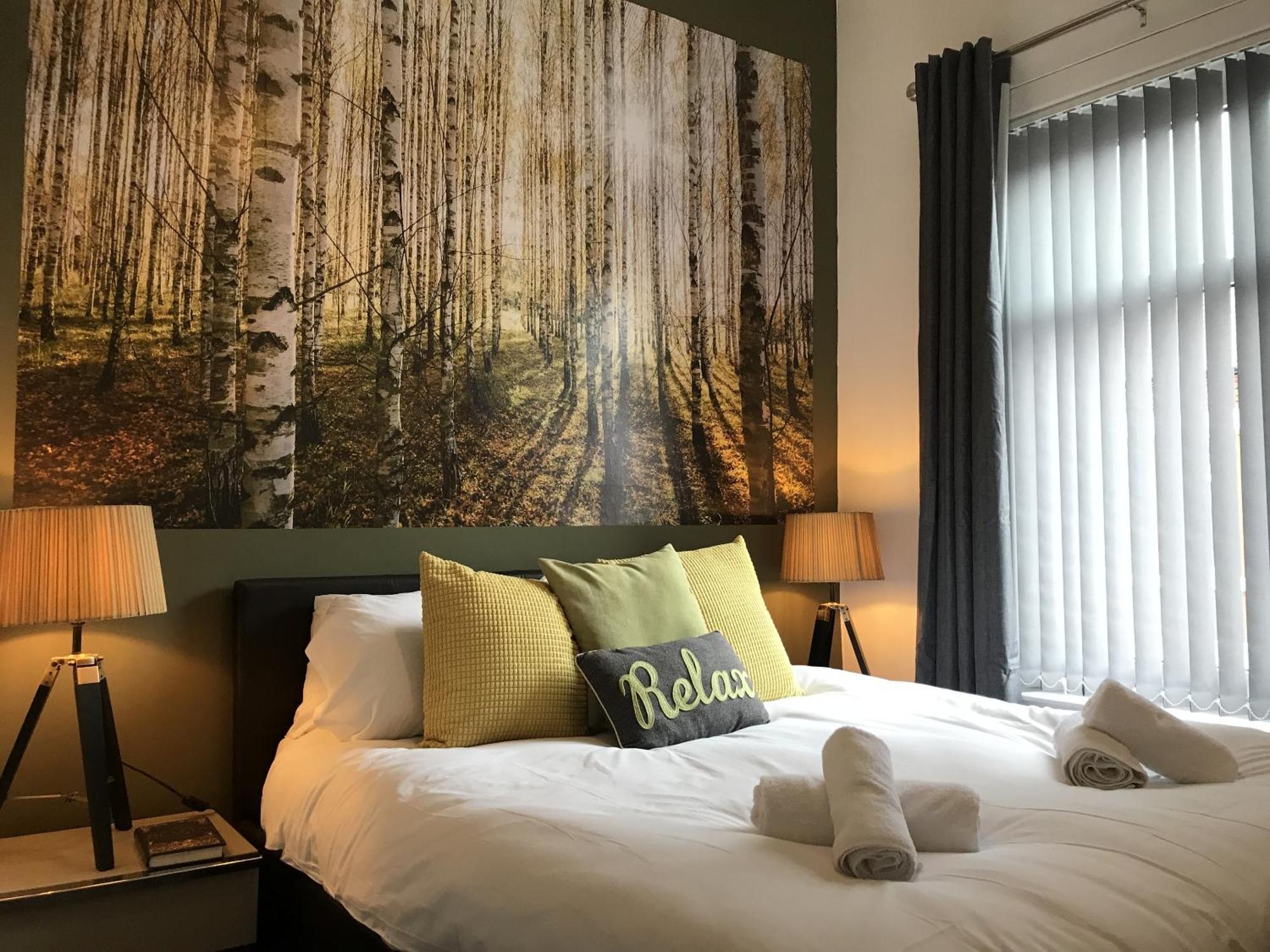 Bright Spacious 3-Bed With Office & Patio, Preston Preston  Bagian luar foto