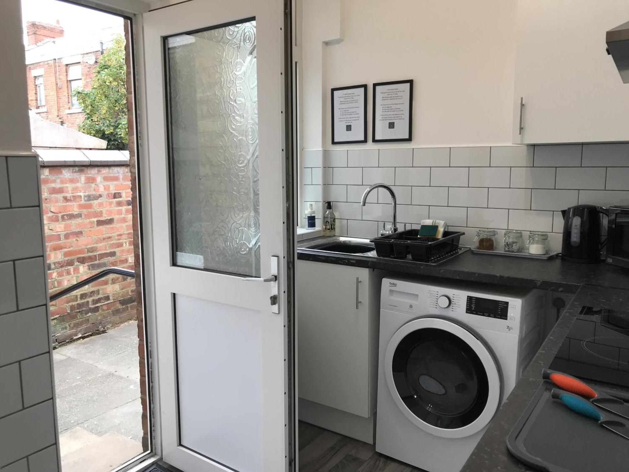 Bright Spacious 3-Bed With Office & Patio, Preston Preston  Bagian luar foto