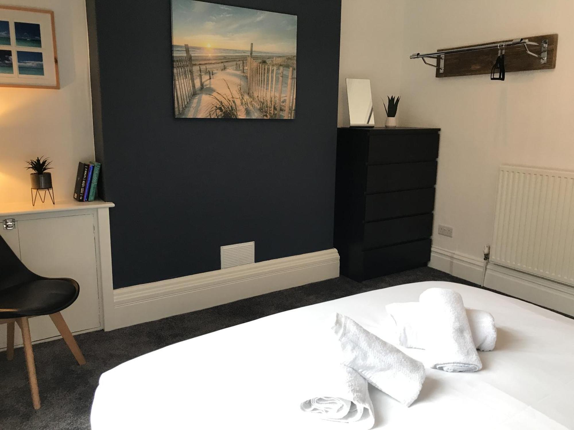 Bright Spacious 3-Bed With Office & Patio, Preston Preston  Bagian luar foto